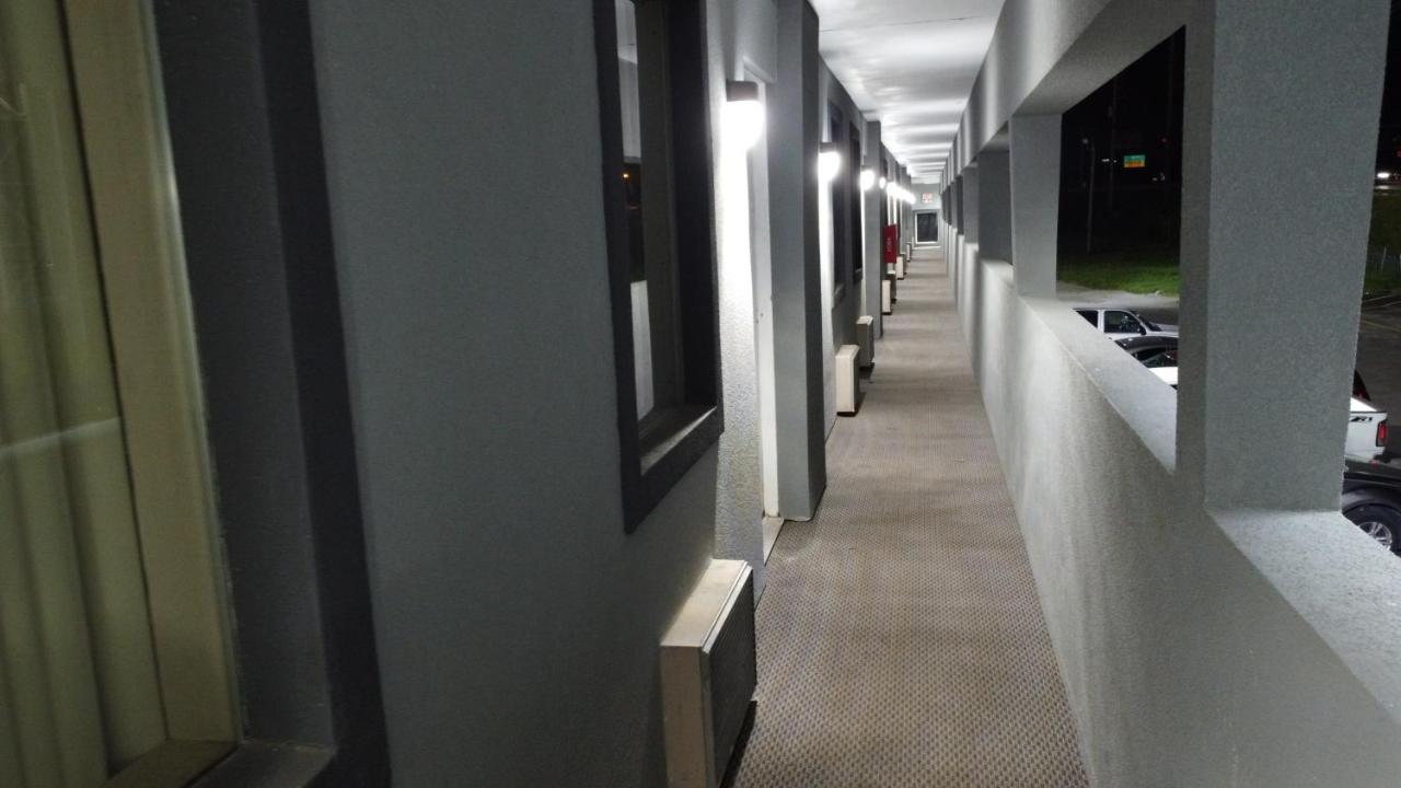 戴斯酒店 - 印第安纳波利斯 印第安納波利斯 外观 照片